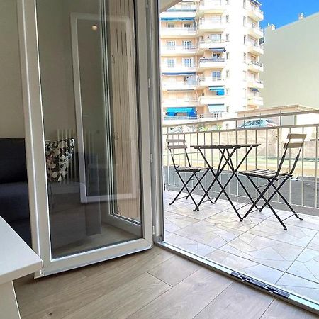 Marie Antoinette - Appartement 2 Chambres, Centre Ville, Terrasse, Moderne 앙티브 외부 사진